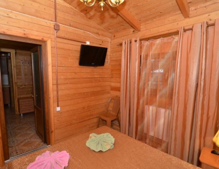 Деревянный четырехместный коттедж - Пансионат «Солнечный» Николаевка