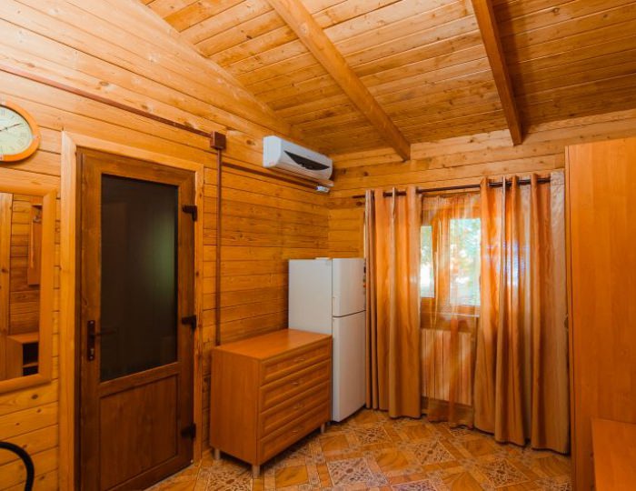 Деревянный четырехместный коттедж - Пансионат «Солнечный» Николаевка